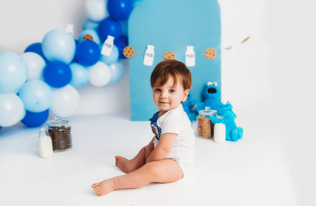 Baby celebrates his first birthday with a Cake Smash Photoshoot in Asheville and a visit to the Best Pediatric Dentist in Asheville. 