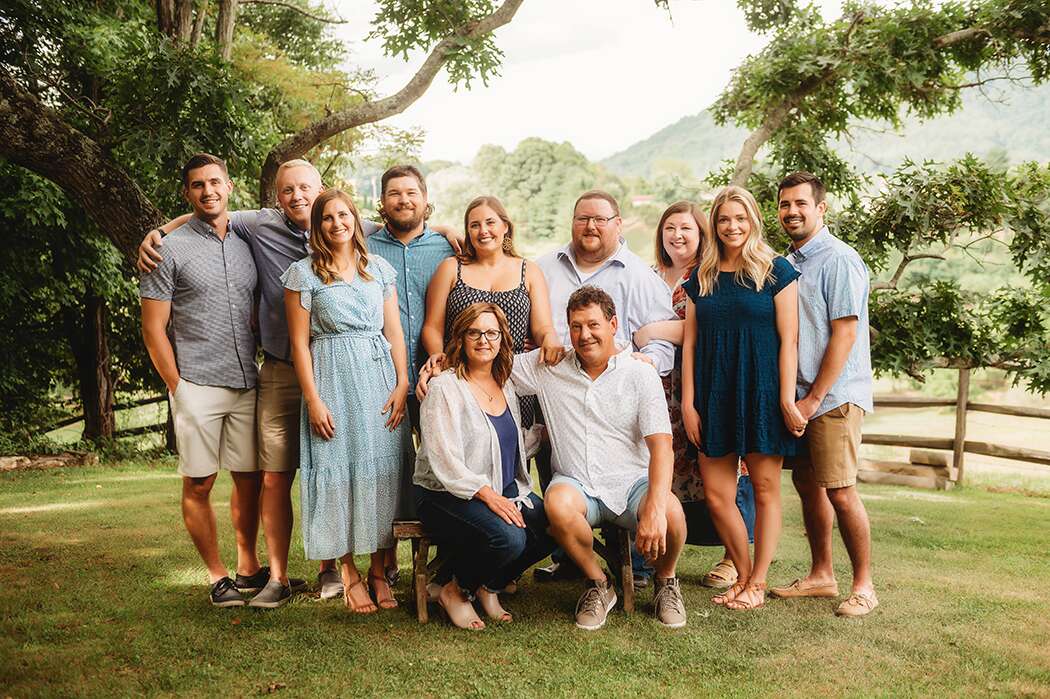 Extended Family Photography while Vacationing in Asheville, NC.